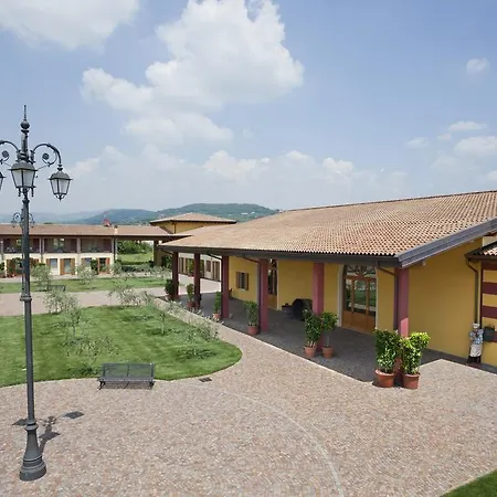 Corte San Felice Верона